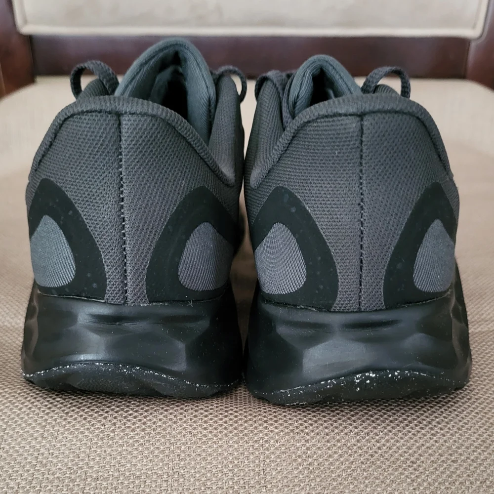 Womem's New Balance Fresh Foam Arishi v4 GORE-TEX Shoes - Picture 6 of 15